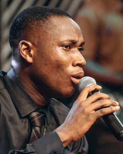 Steve Hills – Eze Anwu Anwu